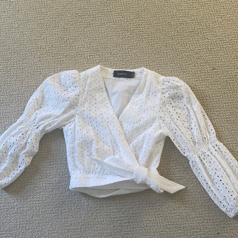 White Cross Over Top with Bow